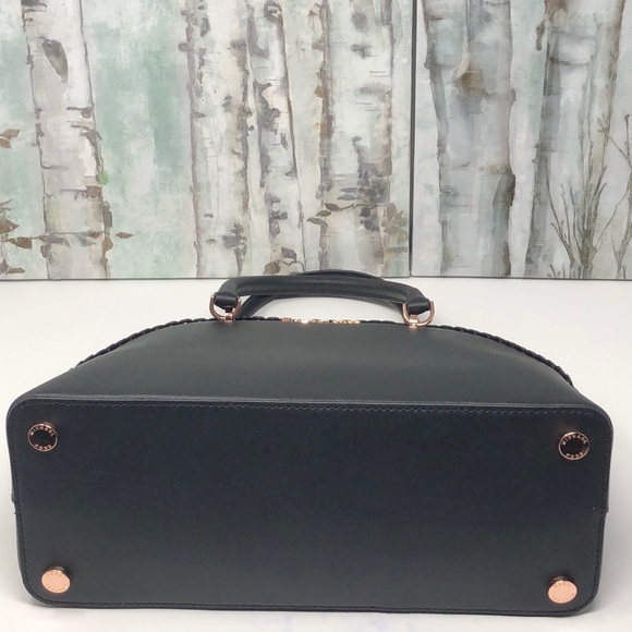 NWT Michael Kors Emmy large Dome satchel - Picture 4 of 6